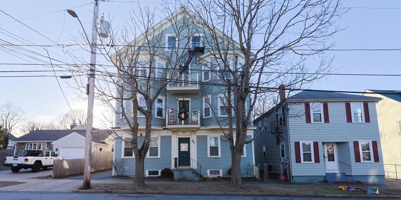 Bristol Apartment: 327 High Street