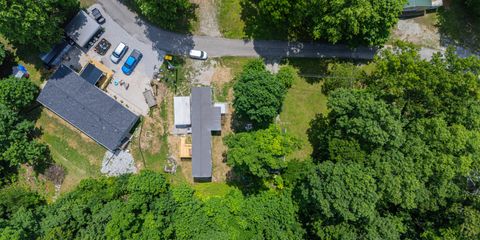 220 Lakeshore Drive-43.jpg