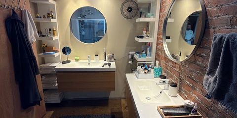 C Bathroom 2.jpg