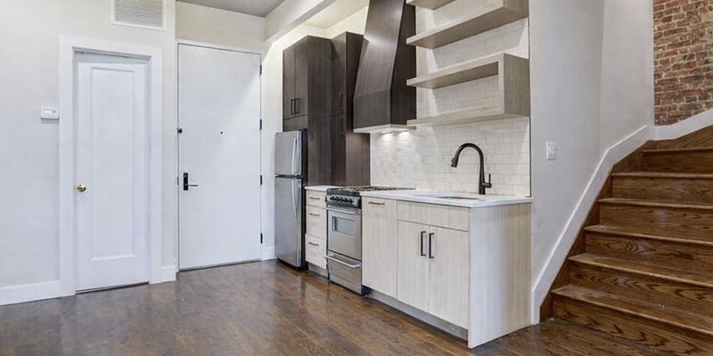 Brooklyn Apartment: 1191 Bedford Ave