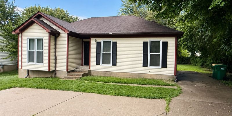 Louisville House: 4510 Murphy Ln