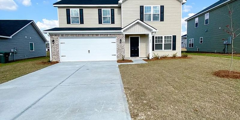 Savannah House: 146 Whitehaven Rd
