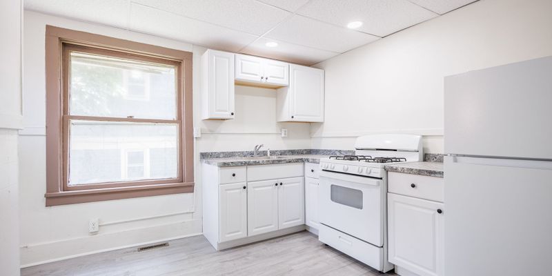 Rochester Apartment: 3 Sumner Park