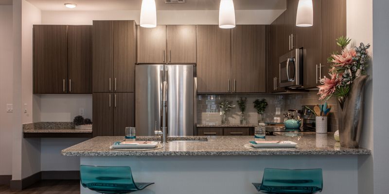 Houston Apartment: 3014 Renton Rd