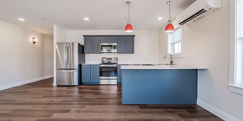 Bridgton Apartment: 271 Main St