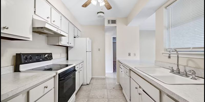 Fort Worth Apartment: 4509 Altamesa Boulevard