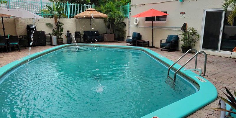 Miami Beach Apartment: 1777 Michigan Ave
