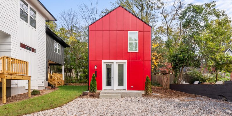 Raleigh Apartment: 2209 Garden Pl