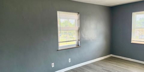 livingroom2new.jpg