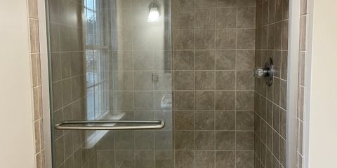 Bathroom 4.jpg
