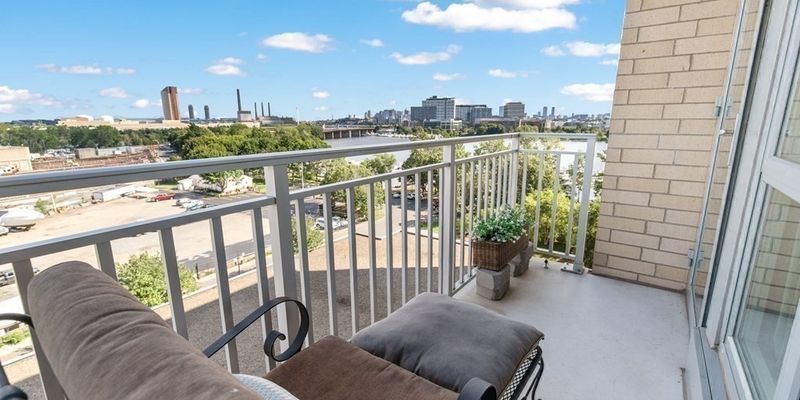 Medford House: 100 Station Landing #Q28301B