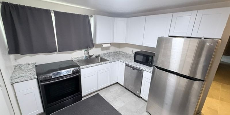 Spanish Fork House: 1073 E 120 S