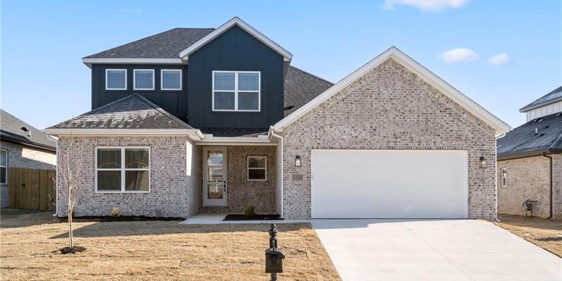 Centerton House: 1051 Whistler St