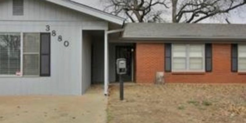 Abilene House: 3880 N 9th St