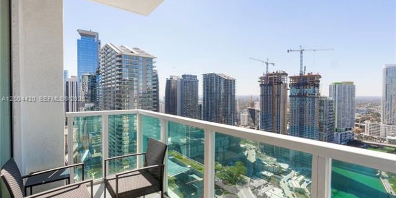 Miami Condo: 31 SE 5th St