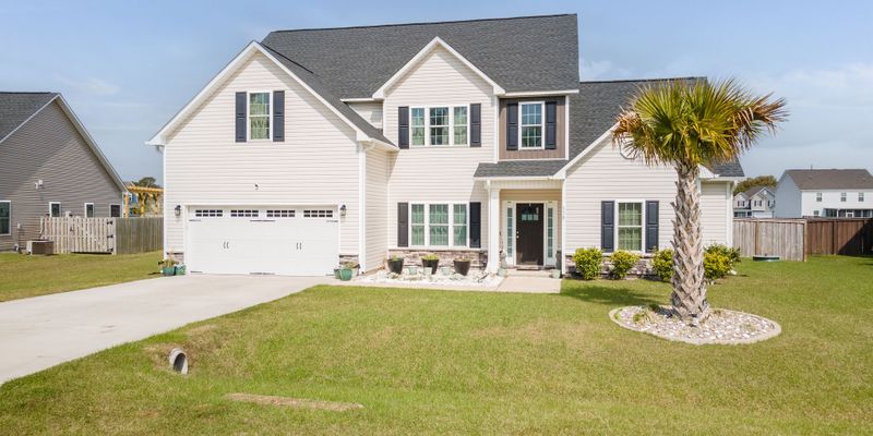 Sneads Ferry House: 110 Evergreen Frst Dr