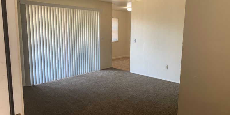 Tulsa Apartment: 4811 S Jackson Ave