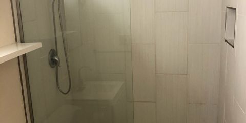 IMG_4009 bathroom.jpg