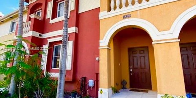 Miramar House: 1855 SW 89th Terrace