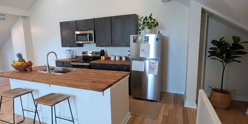 Cincinnati Apartment: 4124 Kirby Ave