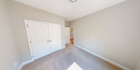 1016-Moen-Loop-Myrtle-Guest-Room-2.jpg
