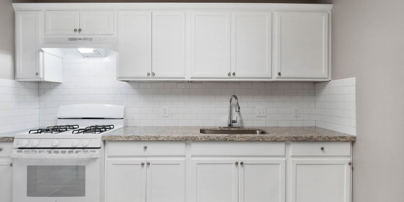 Greenville Apartment: 3430 Sockwell Blvd