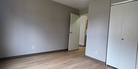 Bedroom.JPG