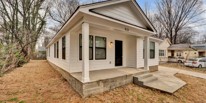 Memphis House: 927 Seattle St