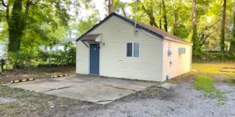 Norfolk House: 6258 Edward St