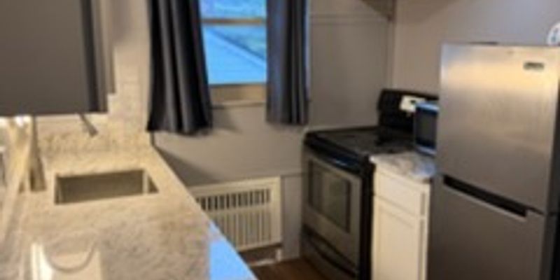 Detroit Apartment: 19611 Schoenherr