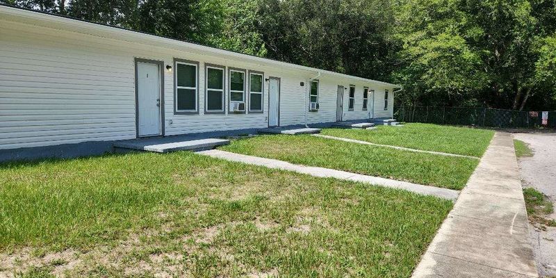 Jacksonville Apartment: 1507 English Street