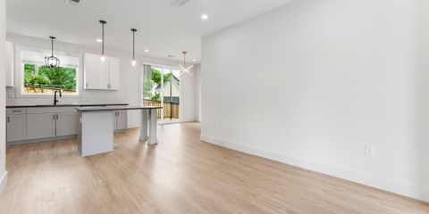 Unit C_Dining Kitchen View.jpg