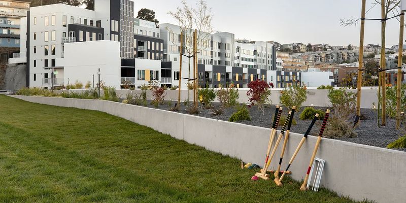 San Francisco House: 1395 22nd St