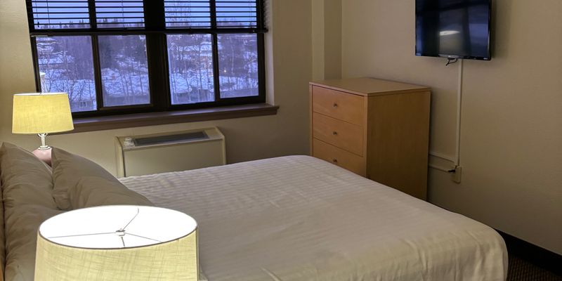 Anchorage Apartment: 1020 W 12th Ave