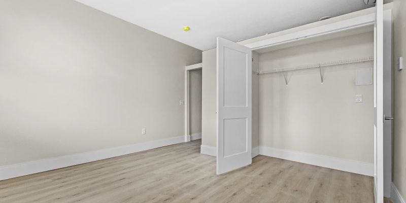 Haverhill Apartment: 66 Emerson St