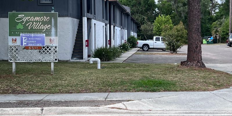 Jacksonville Apartment: 6511 San Juan Ave