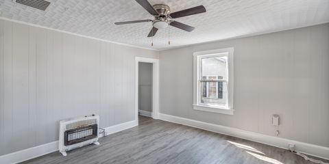 120 E Oak Street-8.jpg