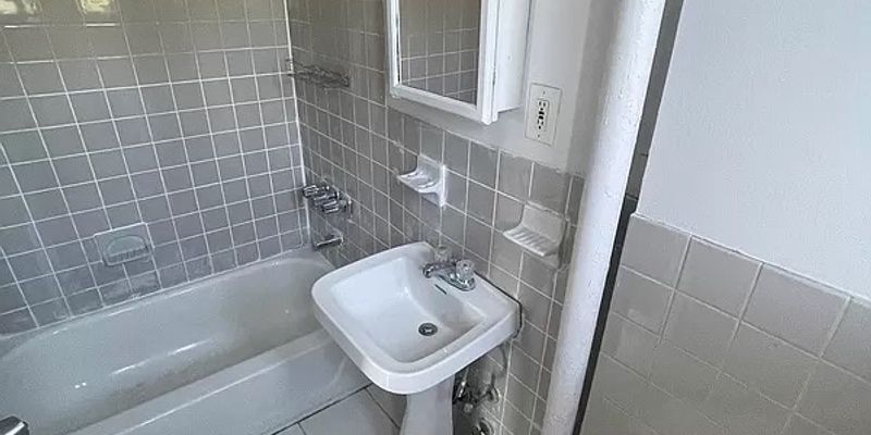 Brooklyn Apartment: 330 Greene Ave