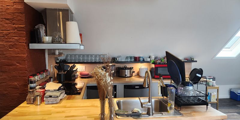 Kearny Apartment: 130 Chestnut St