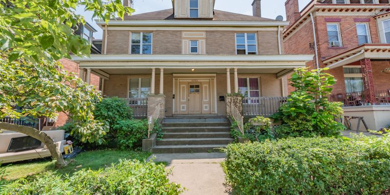 Pittsburgh Apartment: 5552 Black St, Pittsburgh, PA 15206